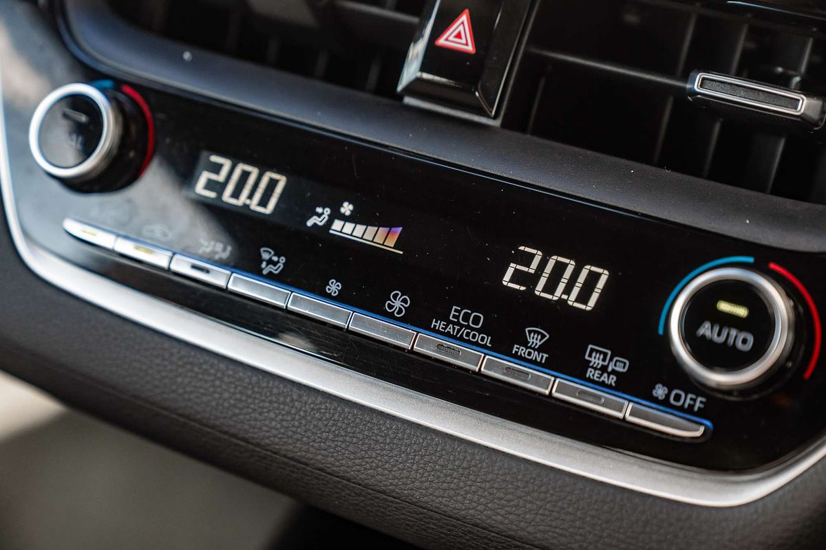 2022 Toyota Corolla Ascent Sport Hybrid ZWE211R