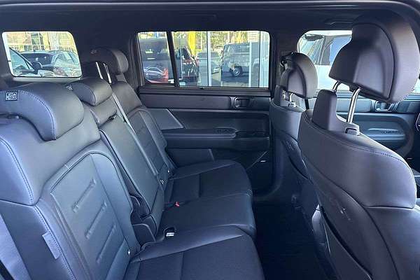 2025 Hyundai Santa Fe Hybrid Calligraphy MX5.V2