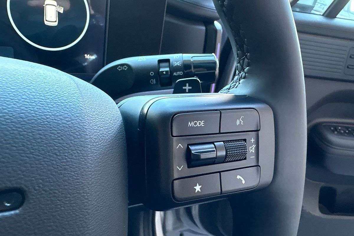 2025 Hyundai Santa Fe Hybrid Calligraphy MX5.V2