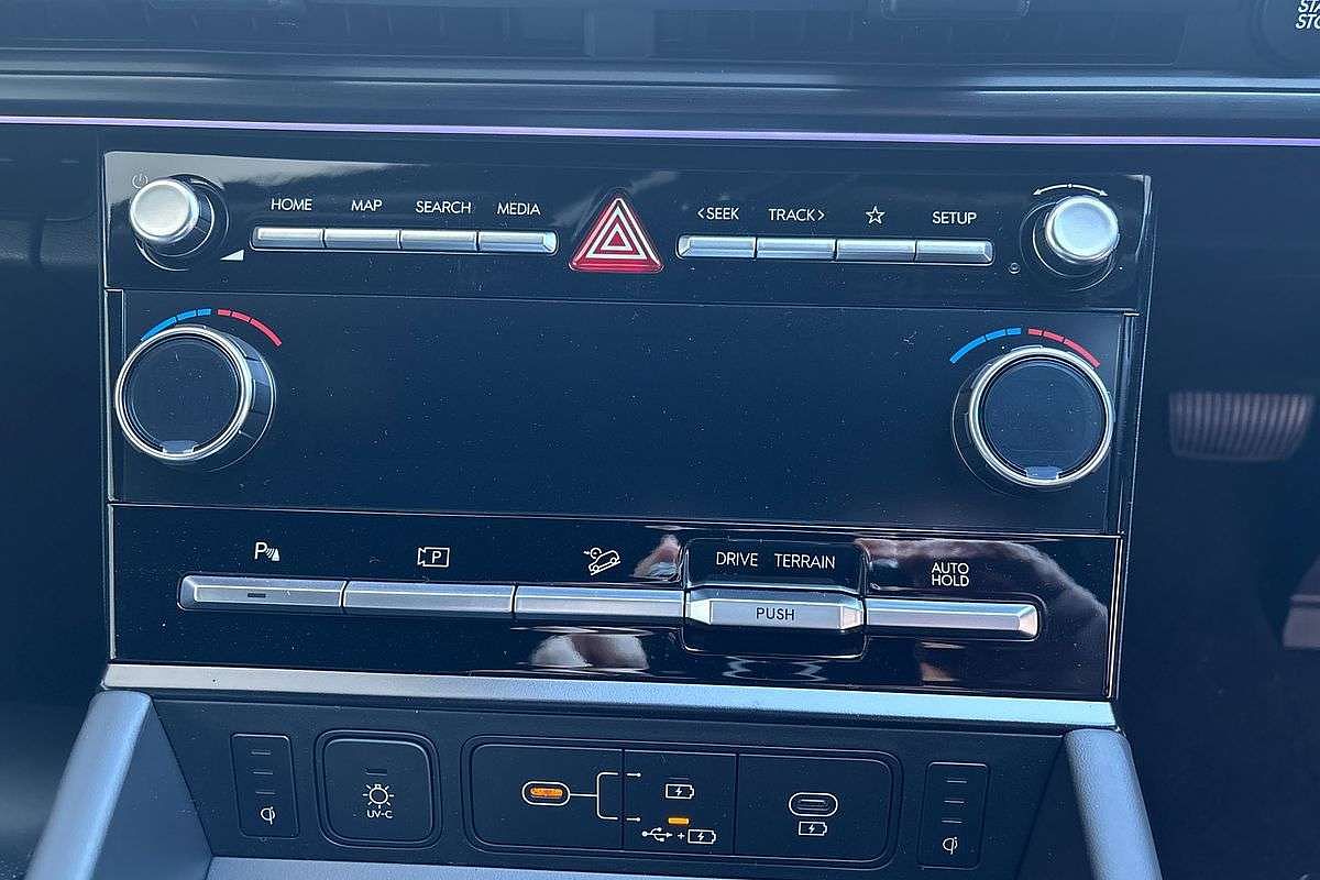 2025 Hyundai Santa Fe Hybrid Calligraphy MX5.V2