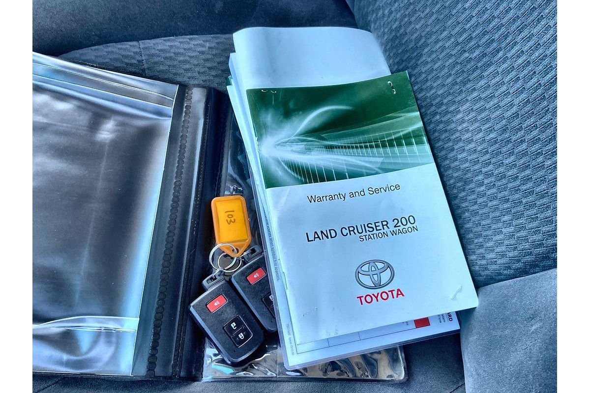 2016 Toyota Landcruiser GXL VDJ200R