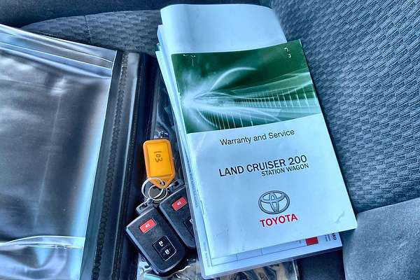 2016 Toyota Landcruiser GXL VDJ200R