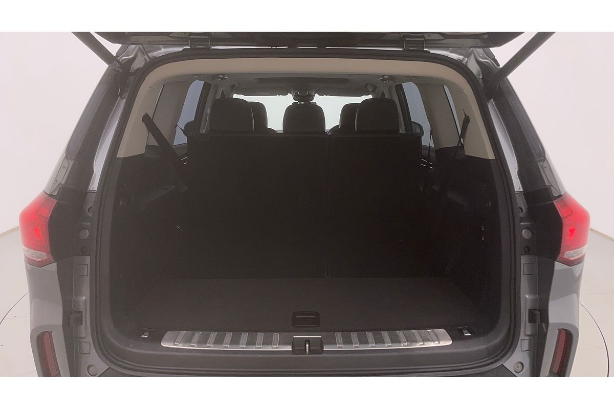 2019 LDV D90 Executive SV9A