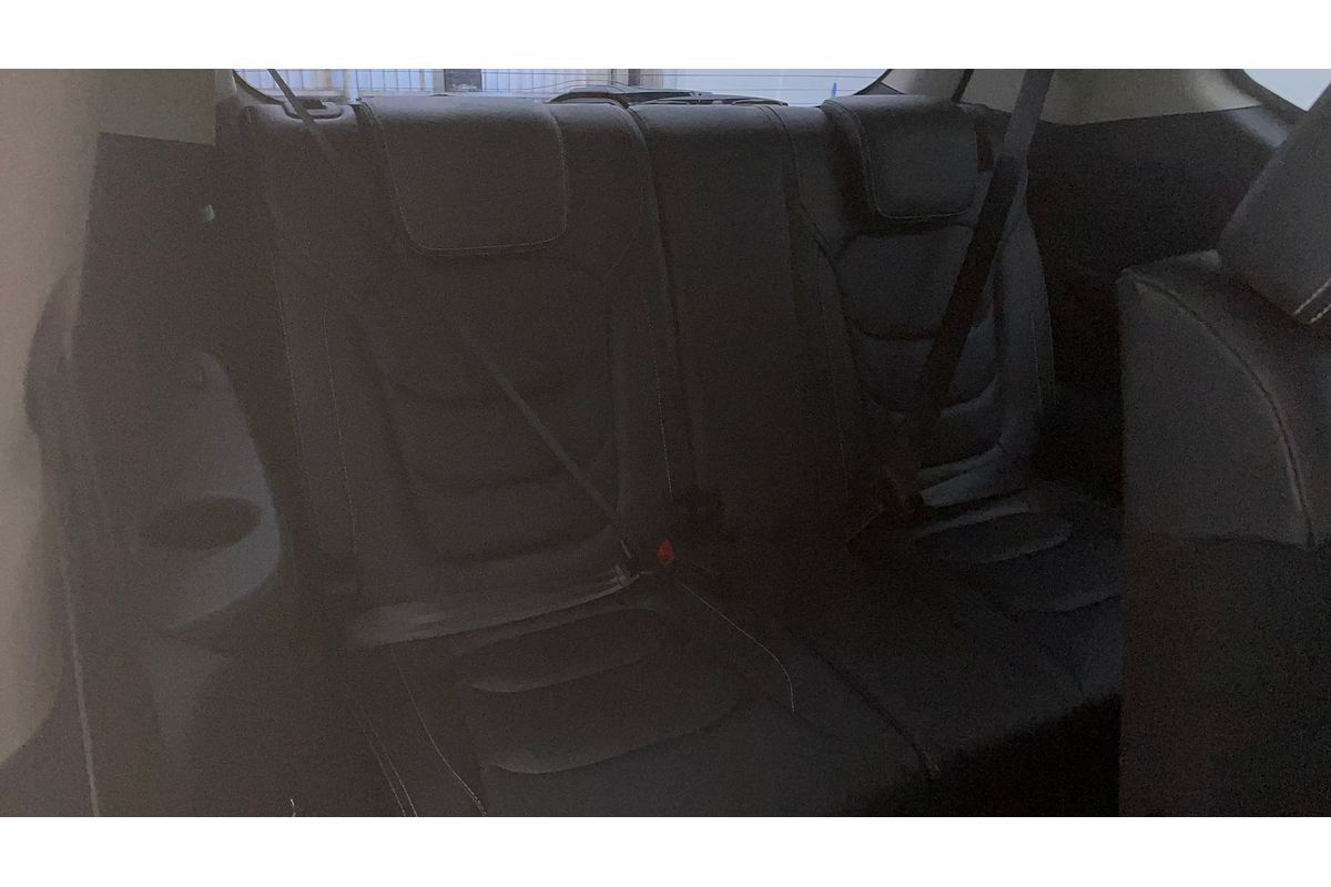 2019 LDV D90 Executive SV9A