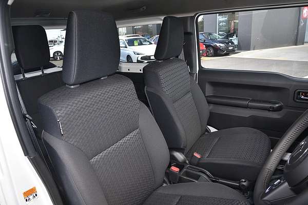 2025 Suzuki Jimny GLX GJ