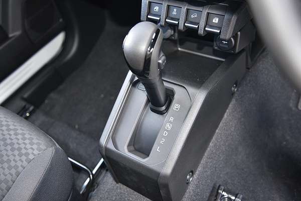 2025 Suzuki Jimny GLX GJ