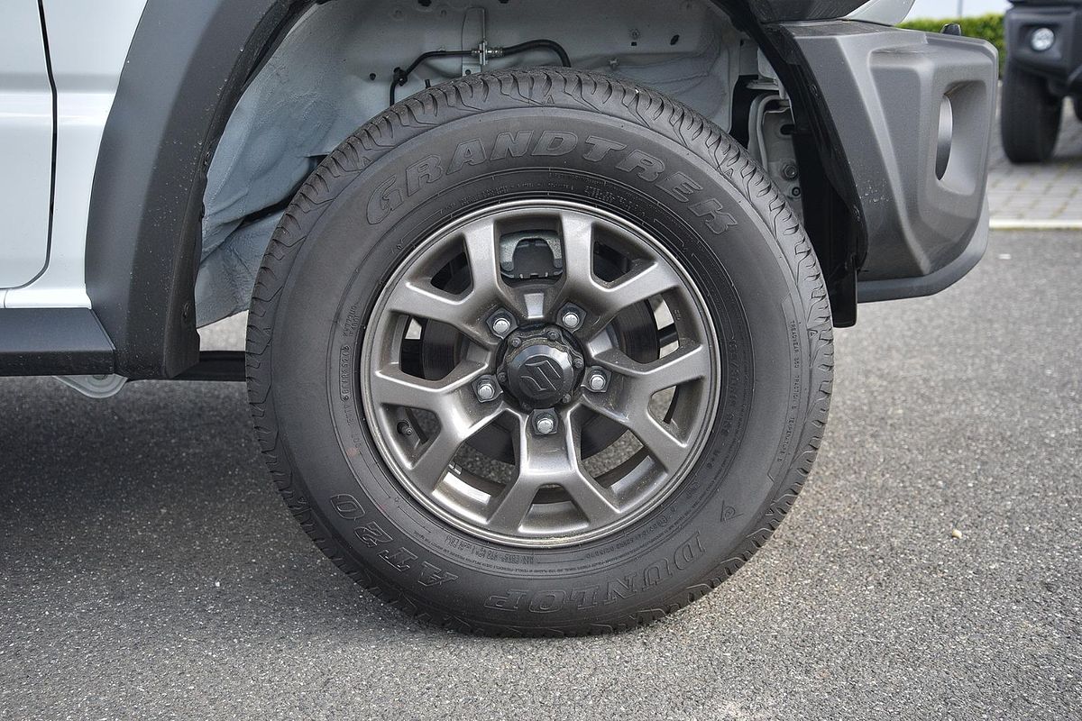 2025 Suzuki Jimny GLX GJ