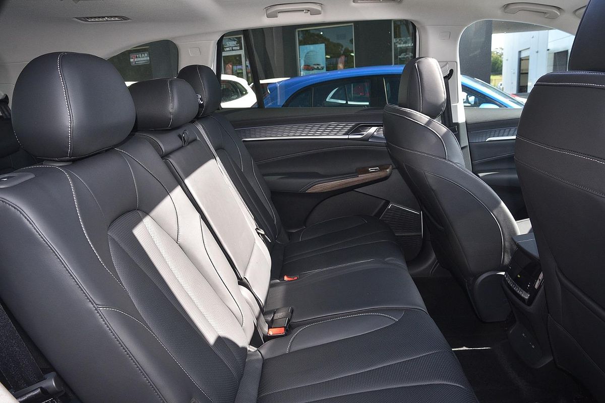 2025 MG QS Essence IS31