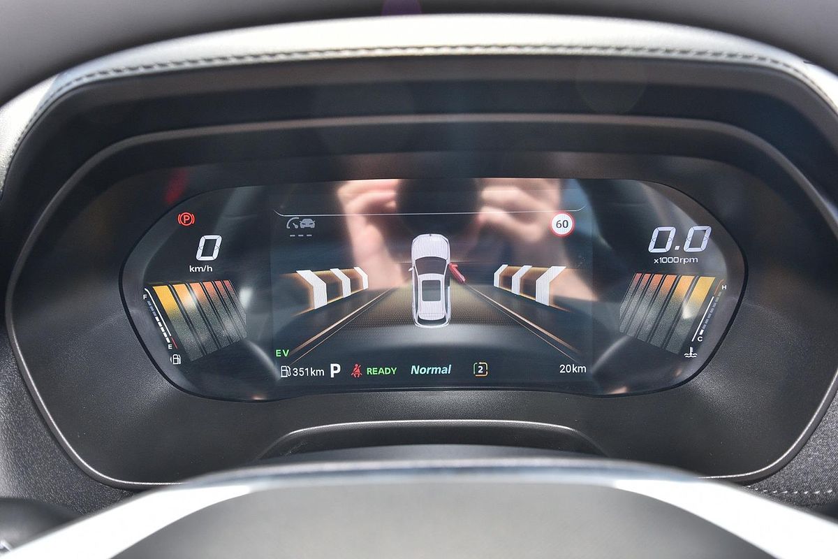 2025 MG ZS Excite Hybrid+ ZS32