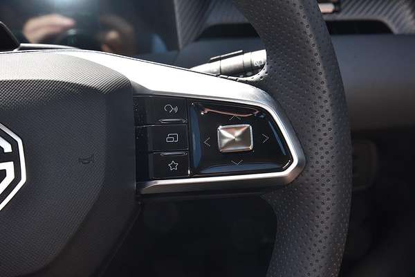 2025 MG MGS5 EV Excite 49 ZS3EM