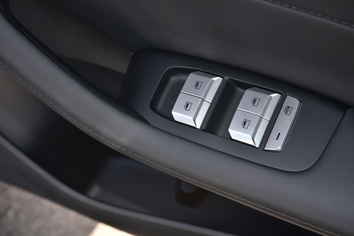 2025 MG MGS5 EV Excite 49 ZS3EM