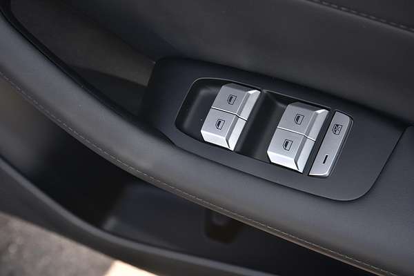 2025 MG MGS5 EV Excite 49 ZS3EM