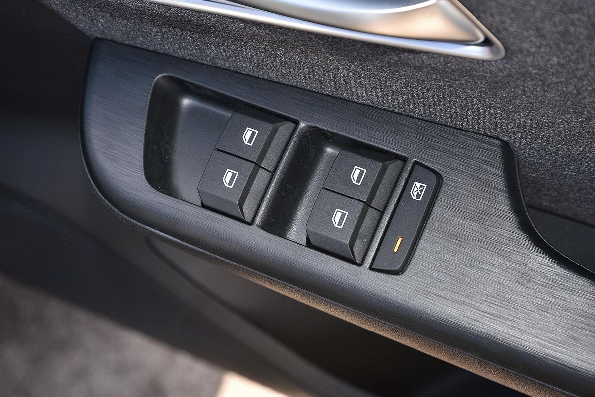 2025 MG ZS Excite Hybrid+ ZS32