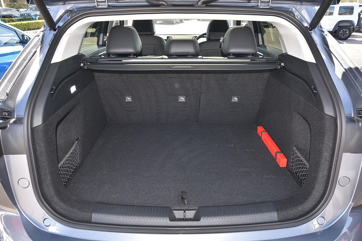 2025 MG HS Hybrid+ Essence AS33H