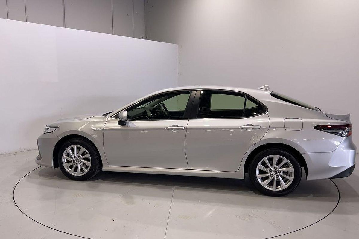 2024 Toyota Camry Ascent AXVH70R