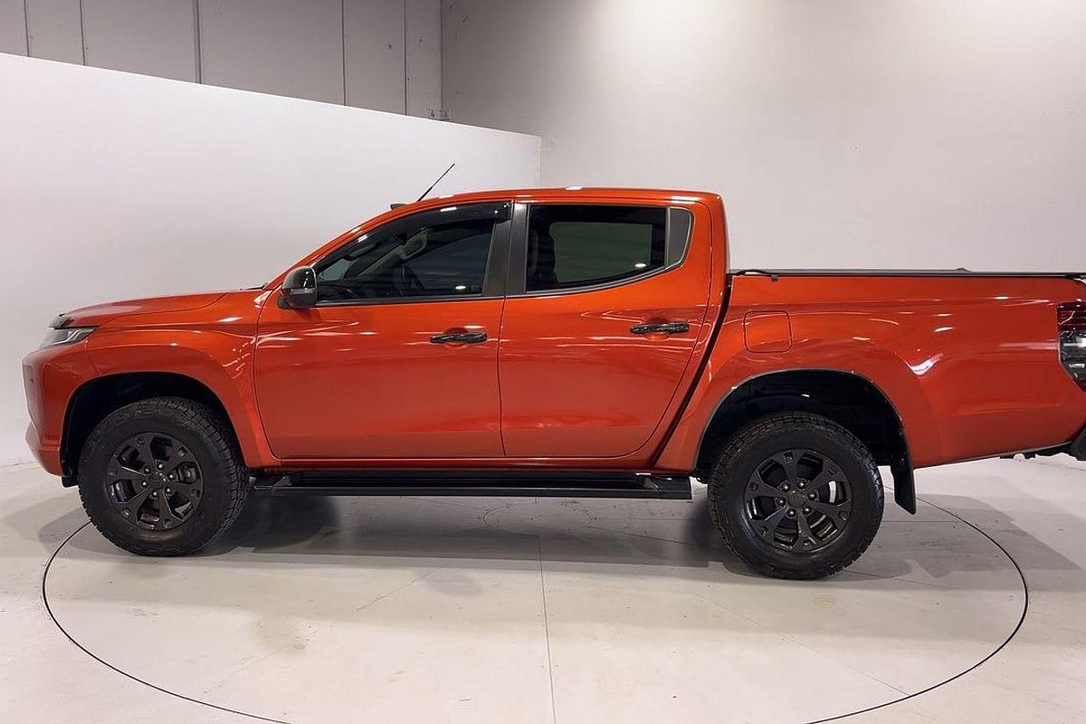 2022 Mitsubishi Triton GSR MR 4X4