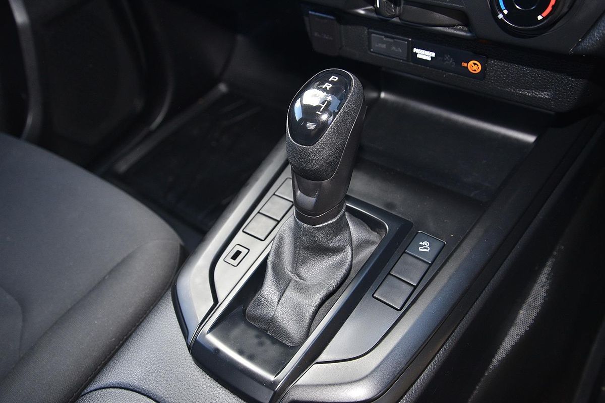 2023 Isuzu D-MAX SX High Ride Rear Wheel Drive