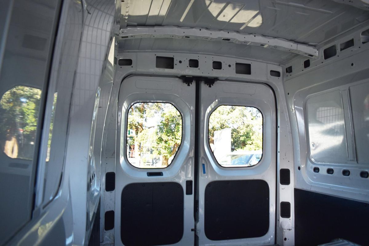 2022 LDV Deliver 9 LWB Mid Roof
