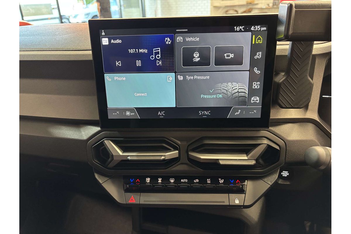 2025 Renault Duster Techno X1311