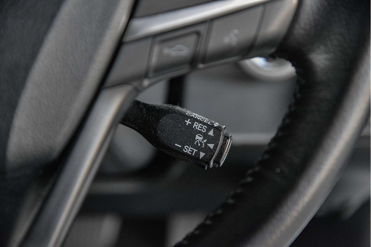 2015 Toyota Camry Atara SL ASV50R