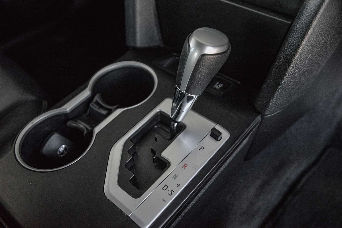 2015 Toyota Camry Atara SL ASV50R