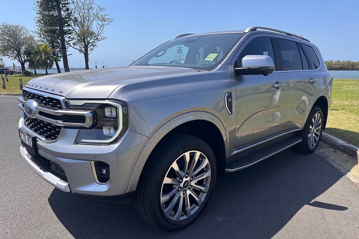 2025 Ford Everest Platinum  3.0L
