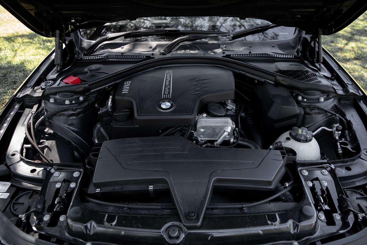 2016 BMW 4 Series 420i Sport Line F32