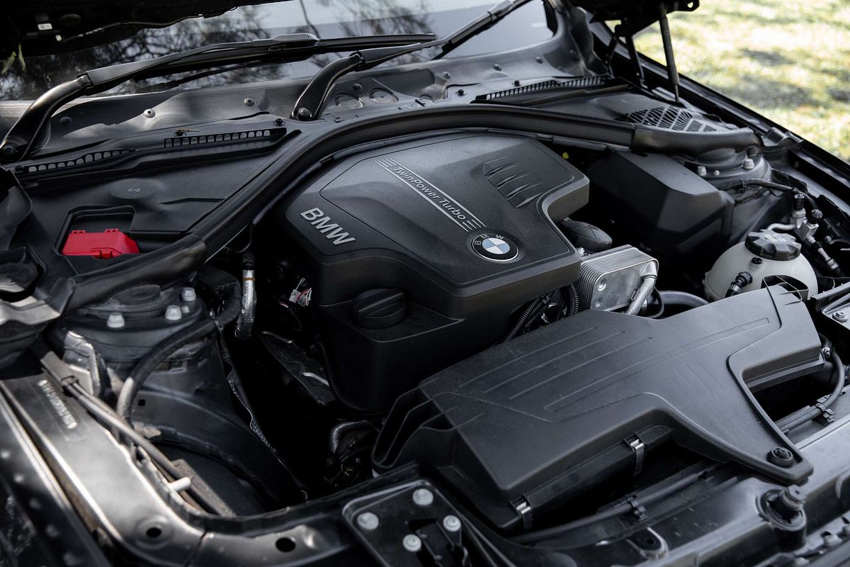 2016 BMW 4 Series 420i Sport Line F32