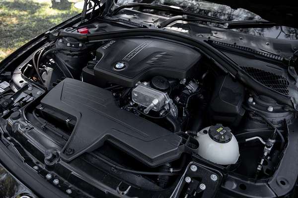 2016 BMW 4 Series 420i Sport Line F32