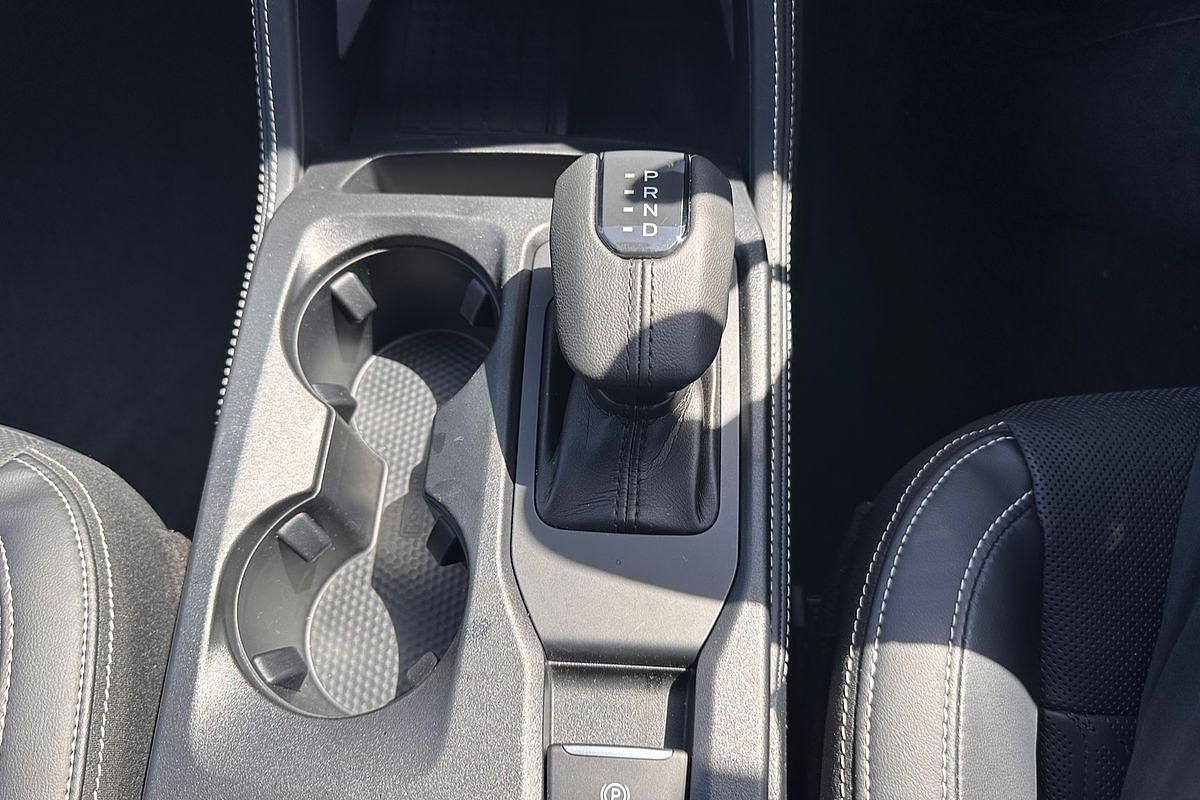 2025 Ford Everest Platinum  3.0L