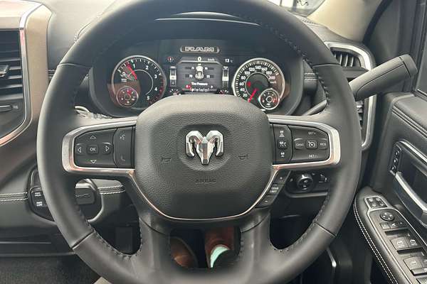 2024 RAM 2500 Laramie DJ 4X4