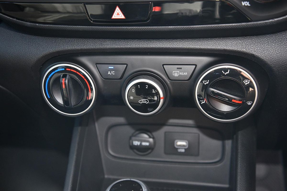 2019 Hyundai Venue Active QX