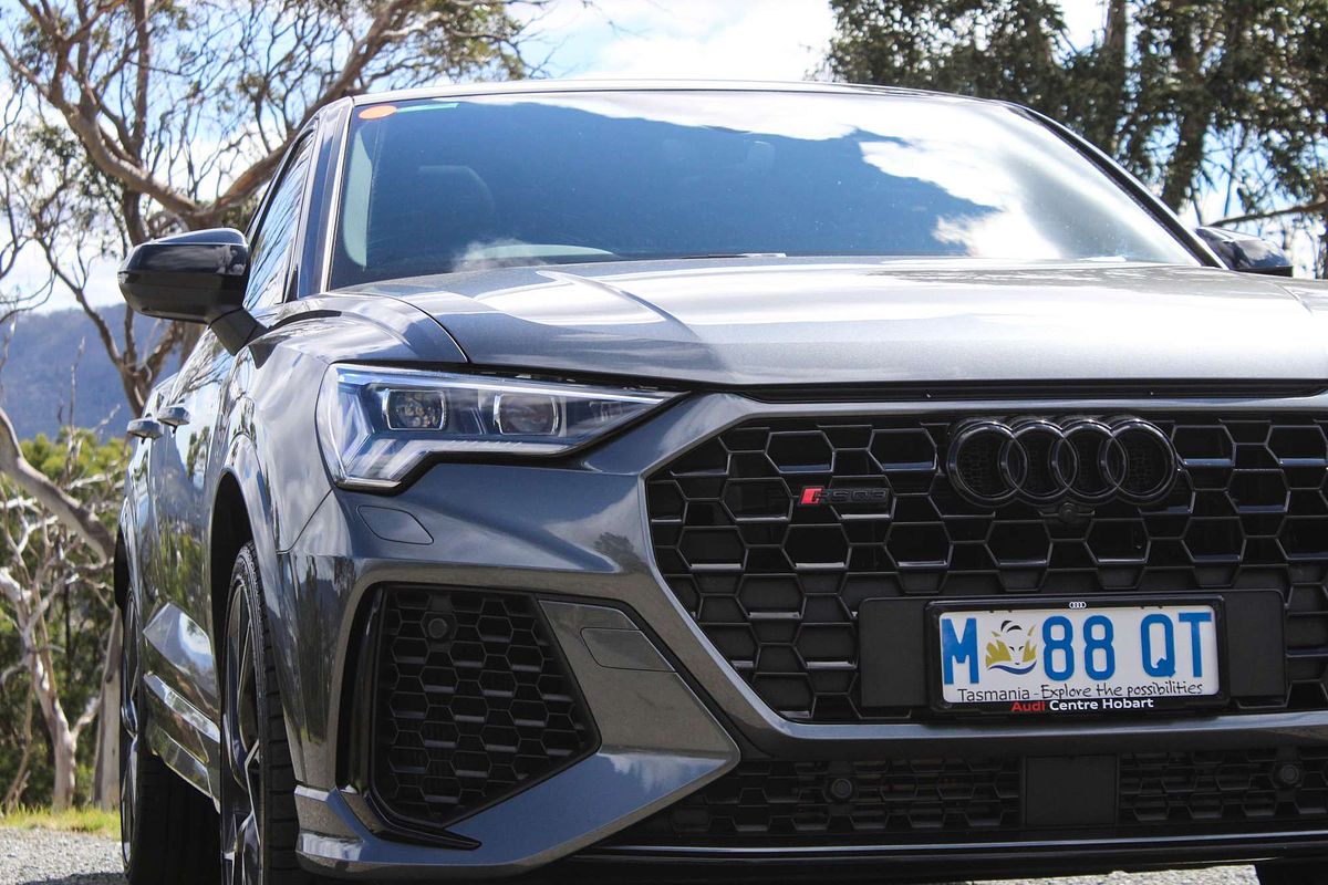 2022 Audi RS Q3 F3