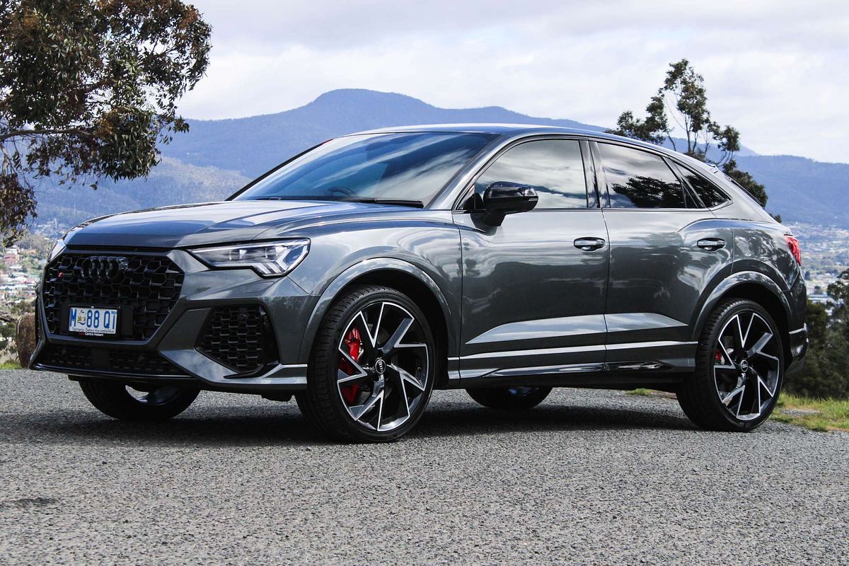 2022 Audi RS Q3 F3