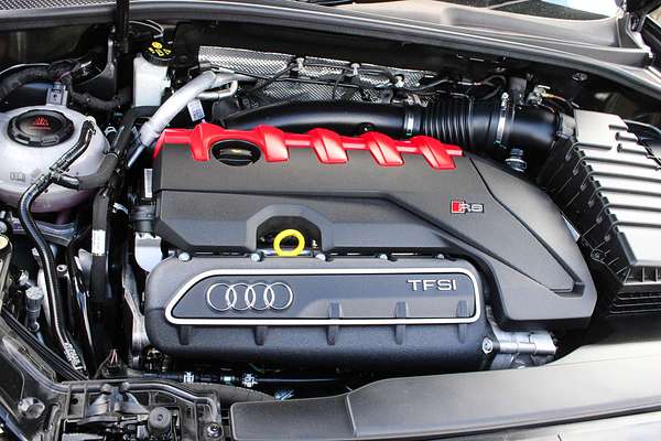2022 Audi RS Q3 F3