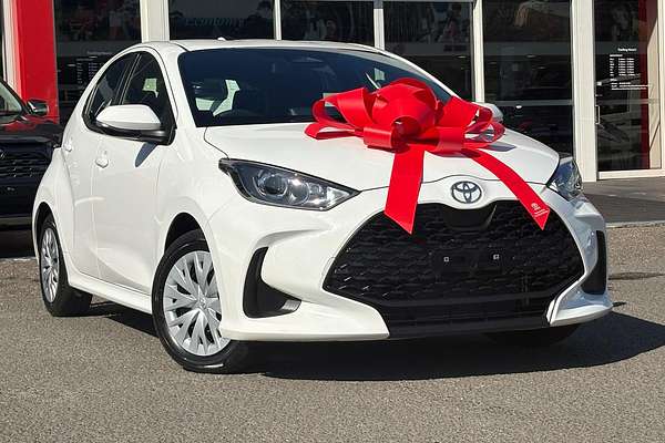 2024 Toyota Yaris Ascent Sport MXPA10R