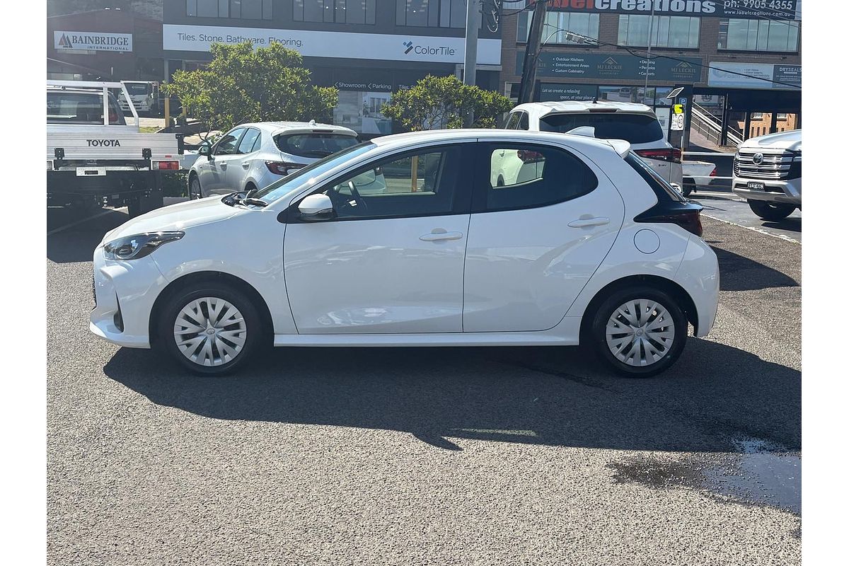 2024 Toyota Yaris Ascent Sport MXPA10R