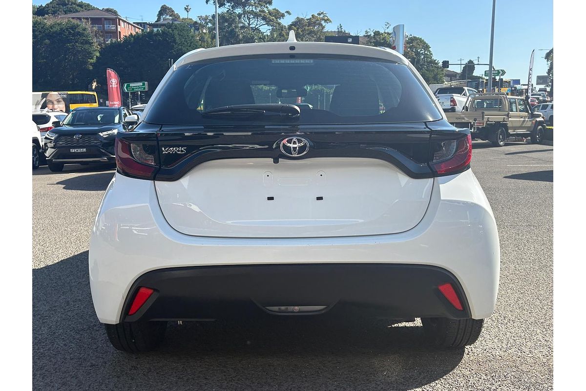 2024 Toyota Yaris Ascent Sport MXPA10R