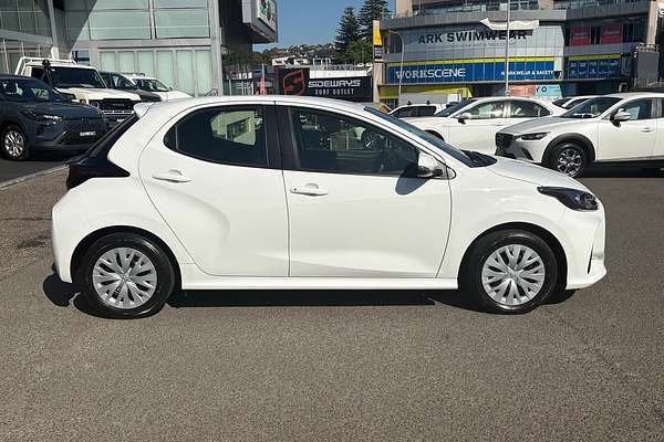 2024 Toyota Yaris Ascent Sport MXPA10R