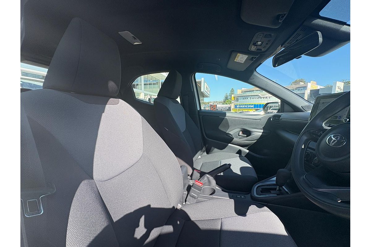 2024 Toyota Yaris Ascent Sport MXPA10R