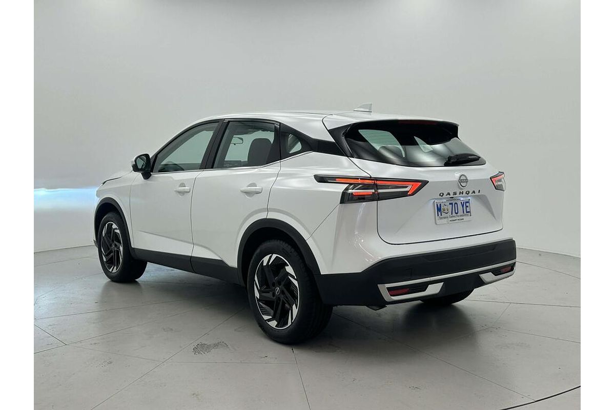 Nissan QASHQAI CVT ST-L Nissan QASHQAI CVT ST-L