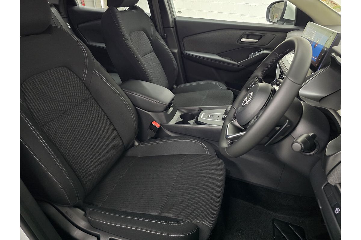 2025 Nissan QASHQAI ST-L J12