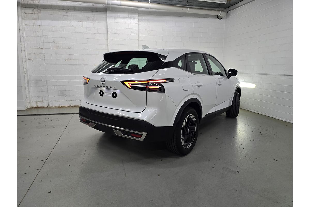 2025 Nissan QASHQAI ST-L J12