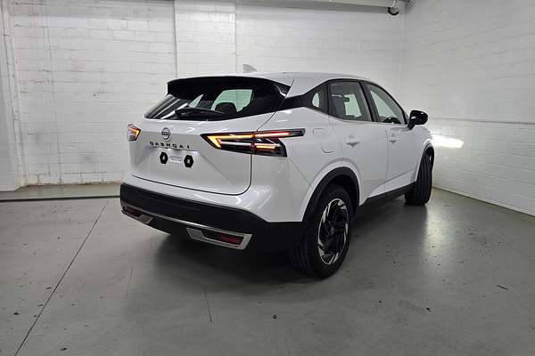 2025 Nissan QASHQAI ST-L J12