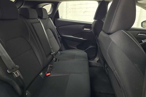 2025 Nissan QASHQAI ST-L J12