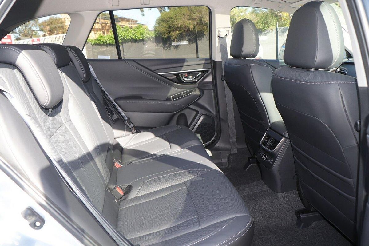 2025 Subaru Outback AWD Touring XT 6GEN