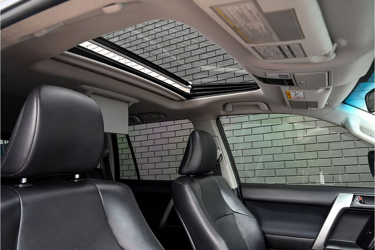 2017 Toyota Landcruiser Prado Altitude GDJ150R