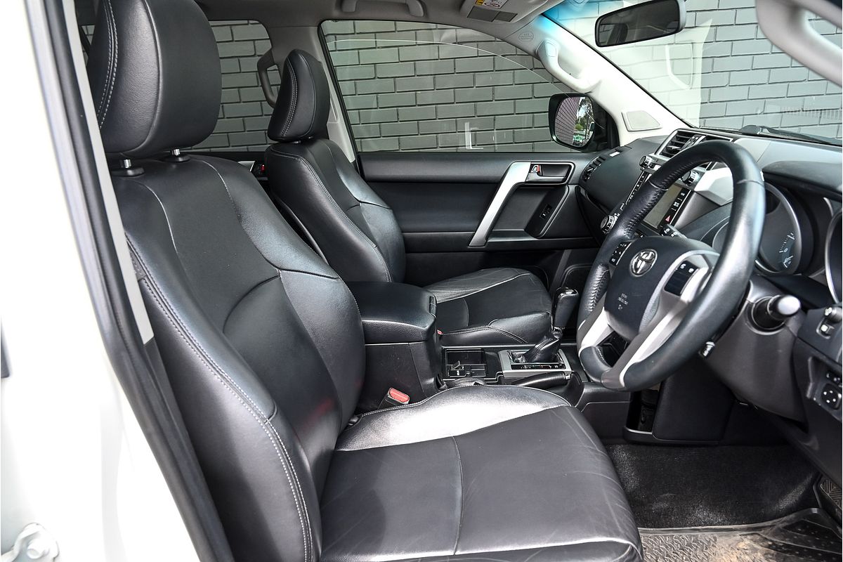 2017 Toyota Landcruiser Prado Altitude GDJ150R