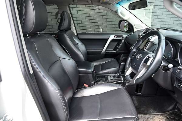 2017 Toyota Landcruiser Prado Altitude GDJ150R