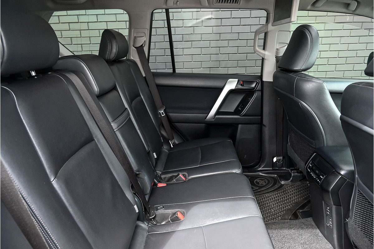 2017 Toyota Landcruiser Prado Altitude GDJ150R